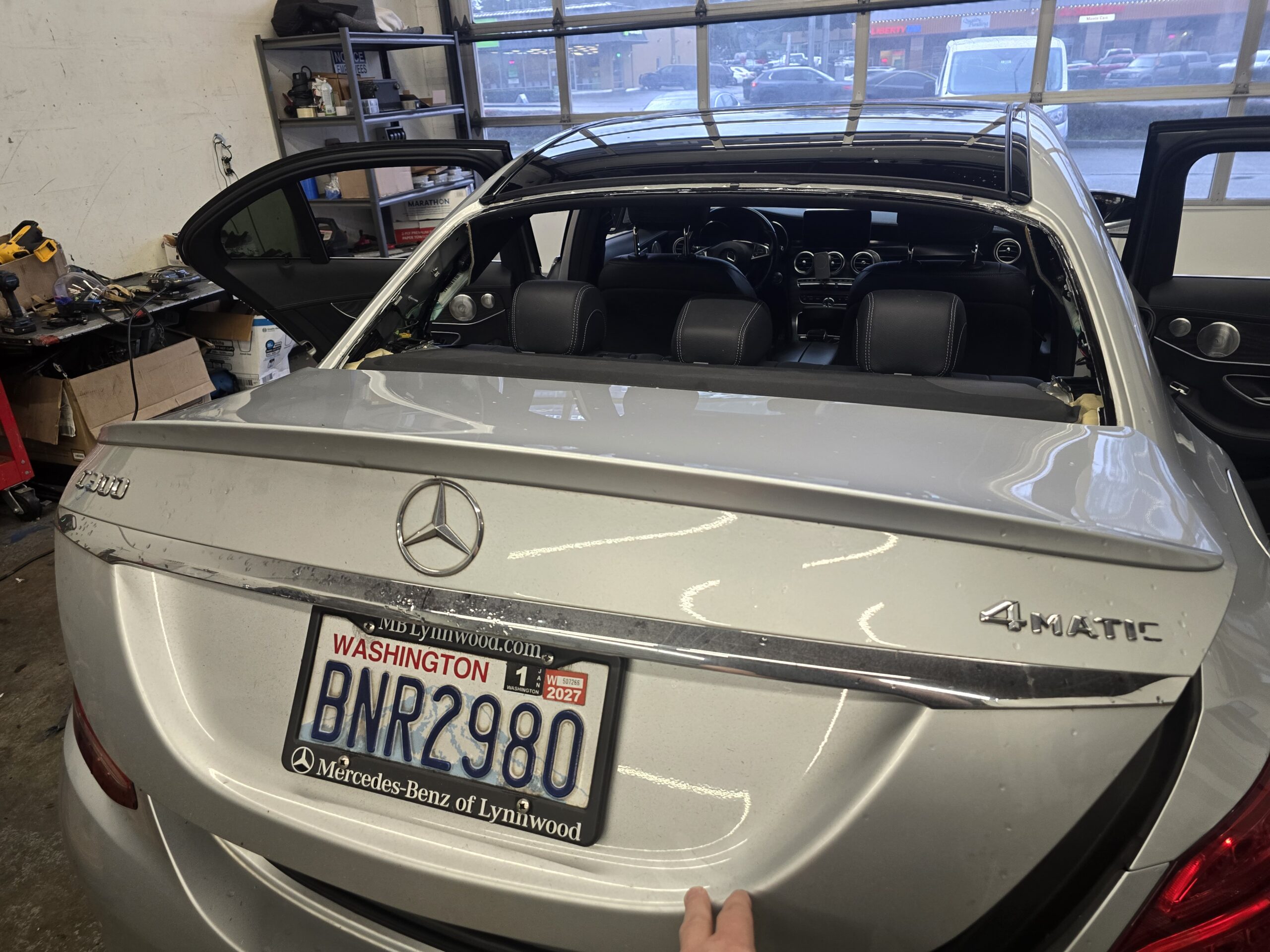 Back Glass Situations We Handle in Lake Stevens