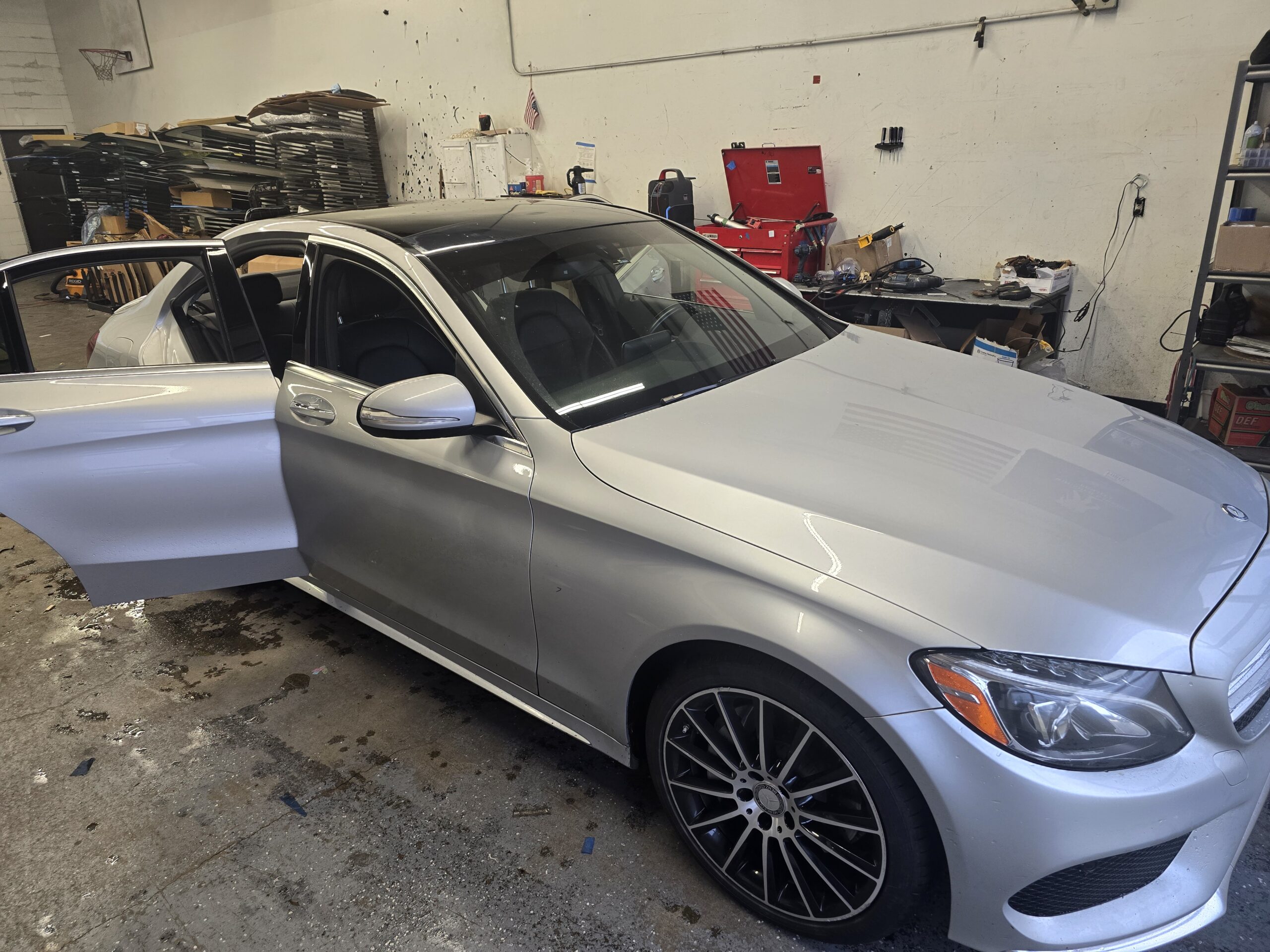 Door Glass Installation & Repair Situations in Kirkland