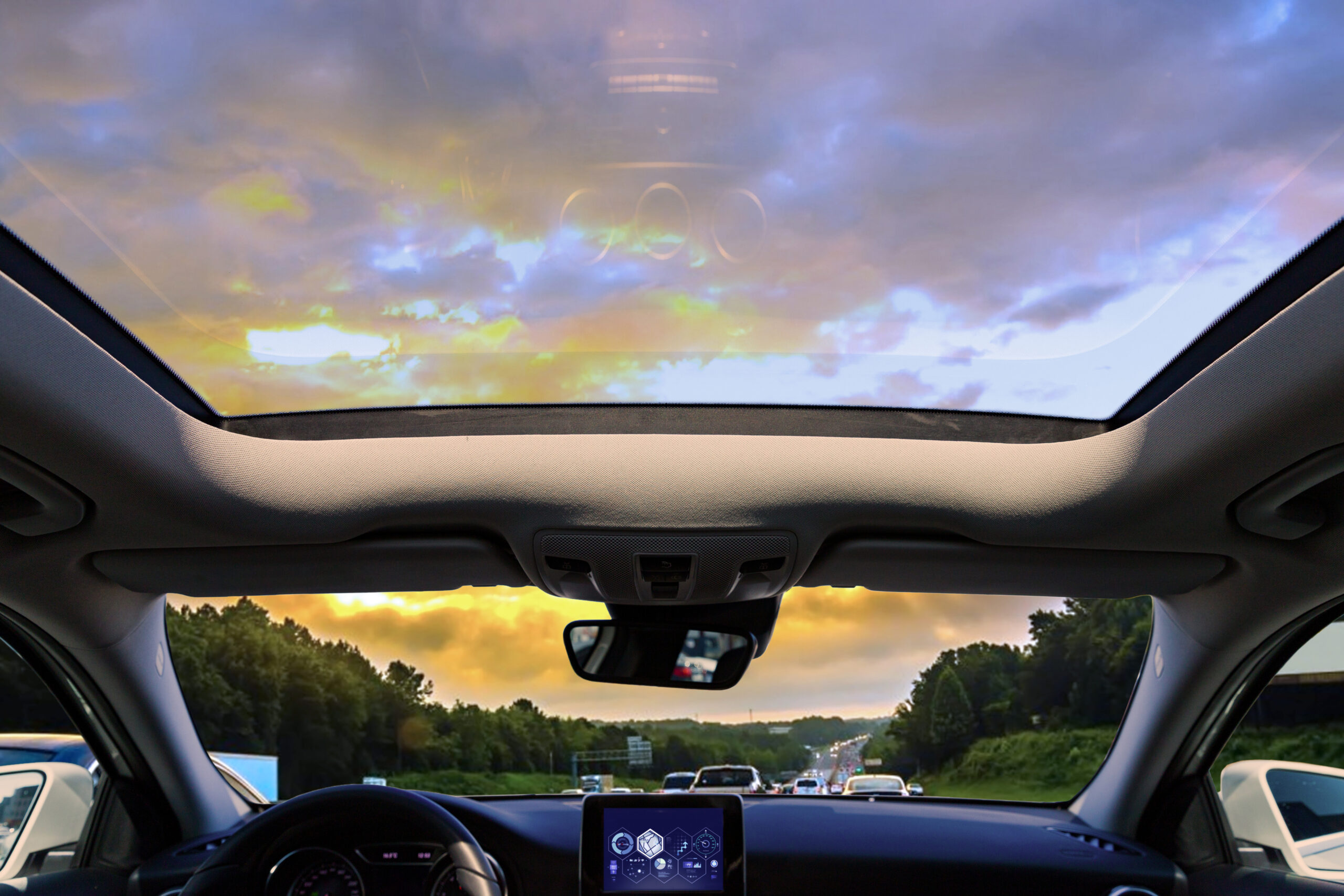Roof Glass Replacement Options for Kirkland Vehicles