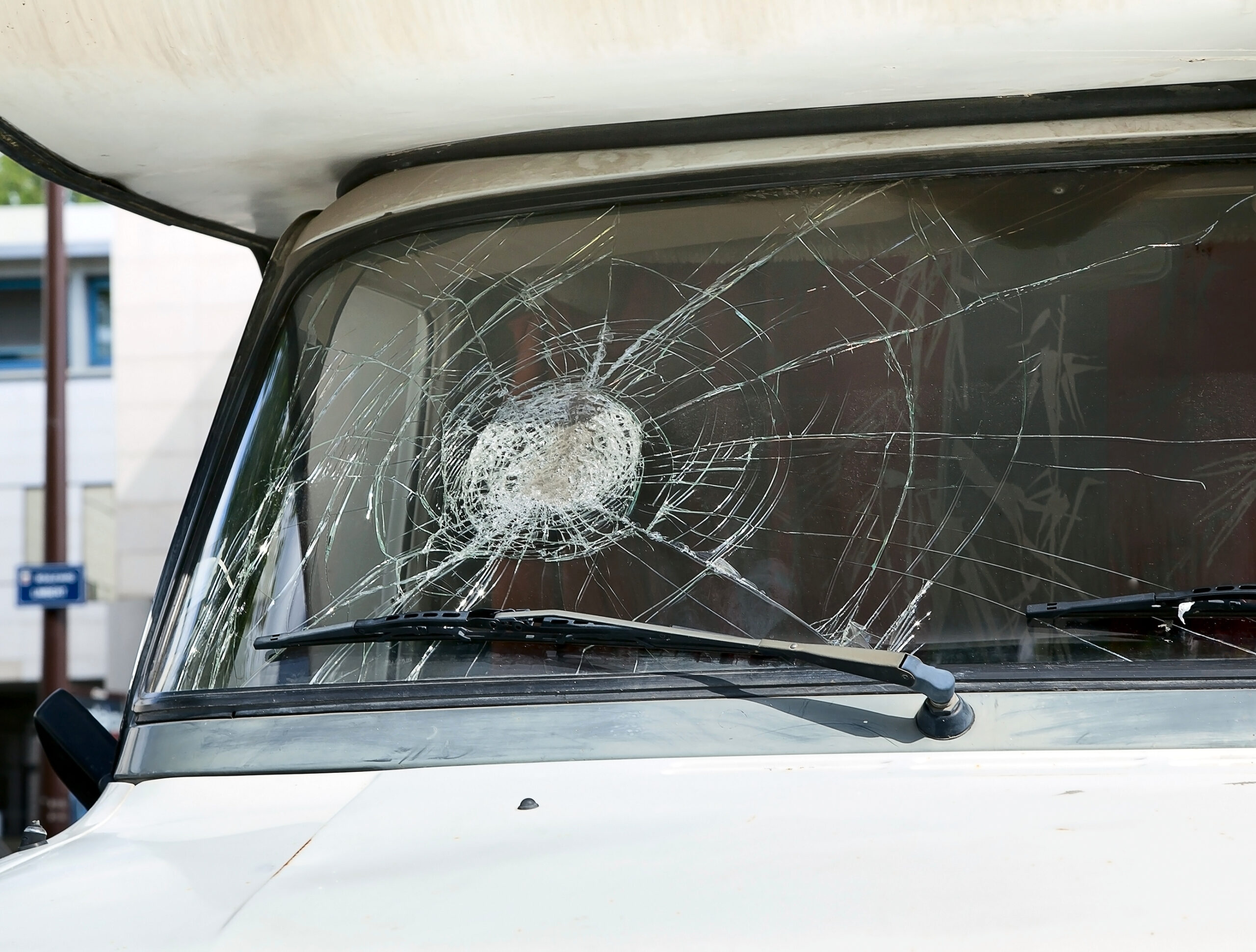 RV Windshield Glass Replacement