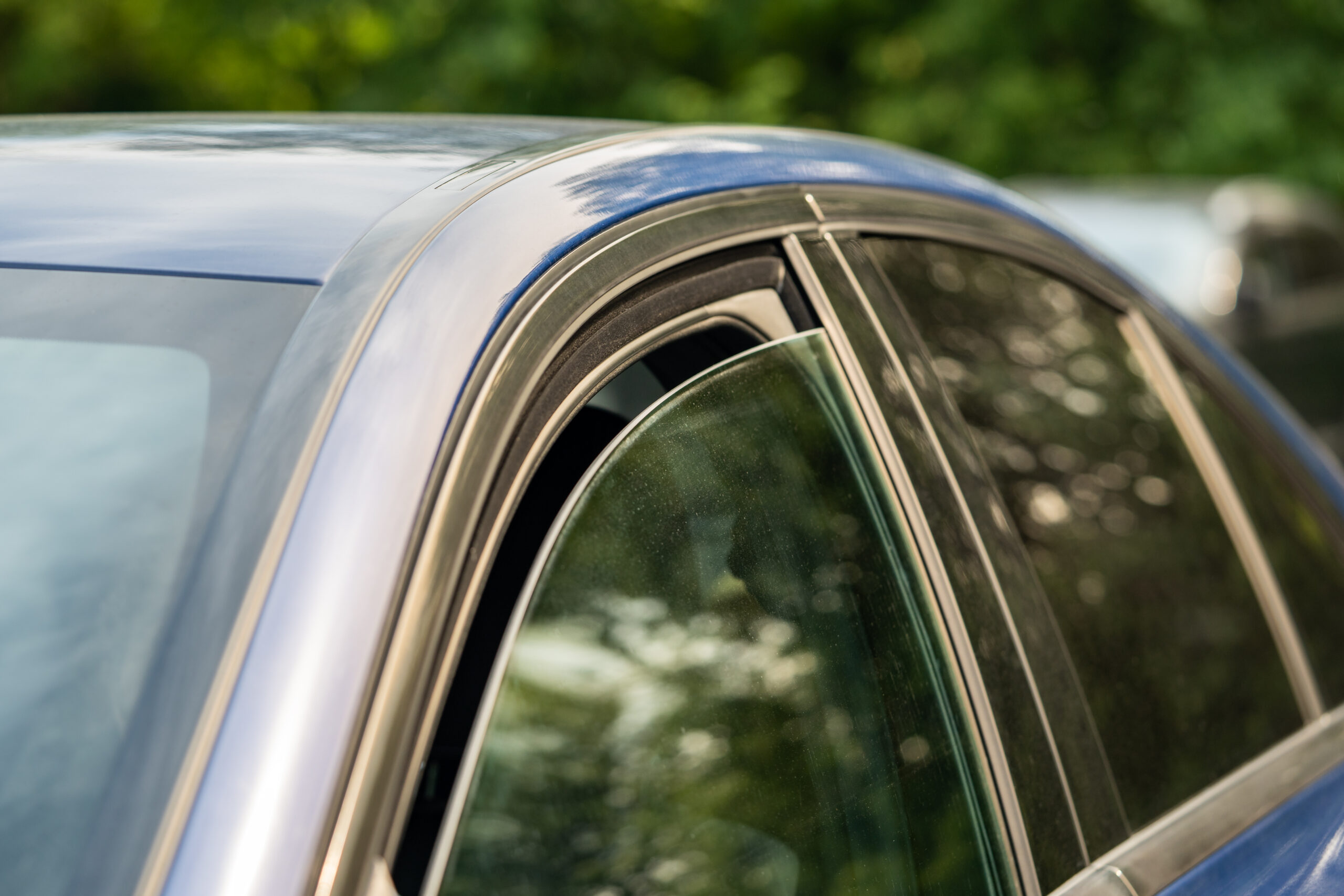What Triggers a Need for Auto Door Glass Installation & Repair in Mountlake Terrace